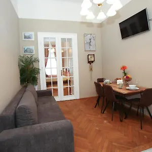 https://apartments-opera.vienna-besthotels.com